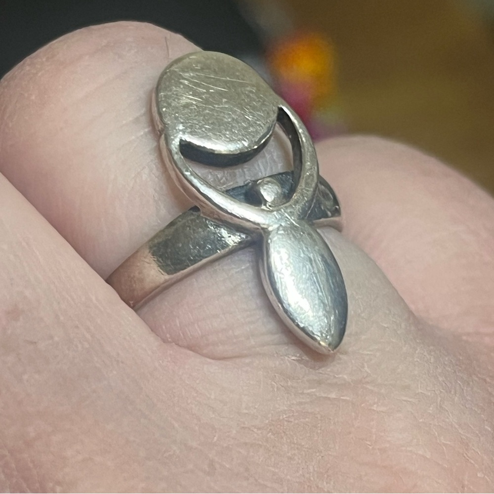 Source Unknown Unique Silver Women's Ring - image 7